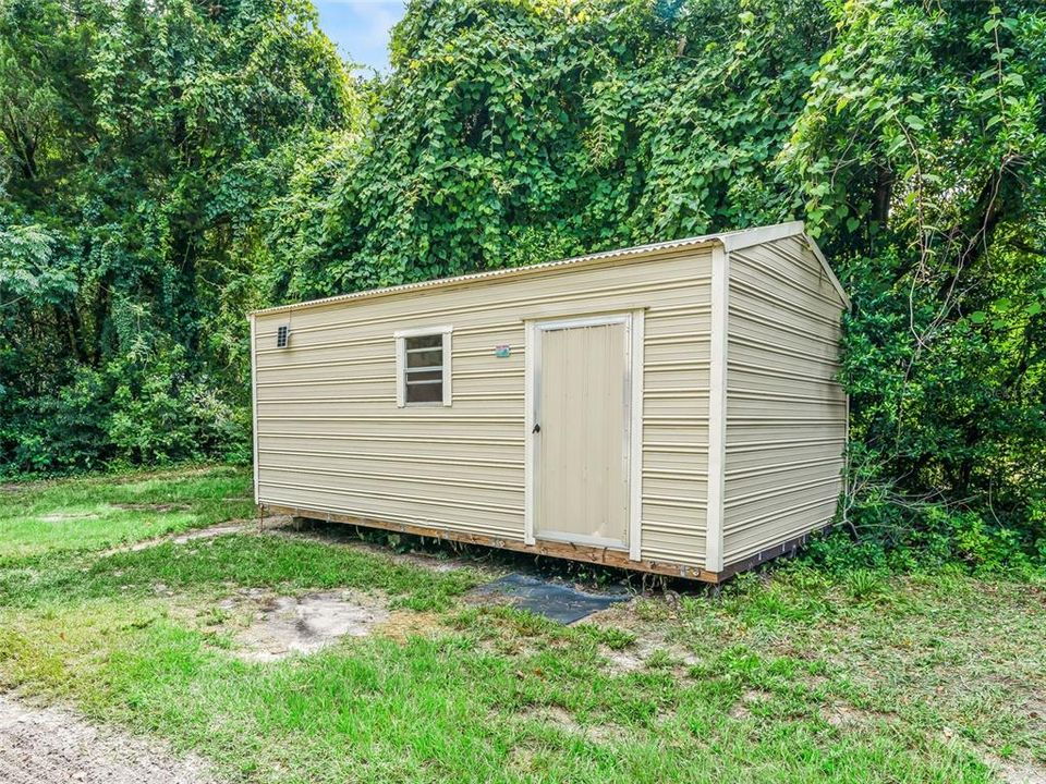 En Venta: $699,000 (3 camas, 2 baños, 1715 Pies cuadrados)