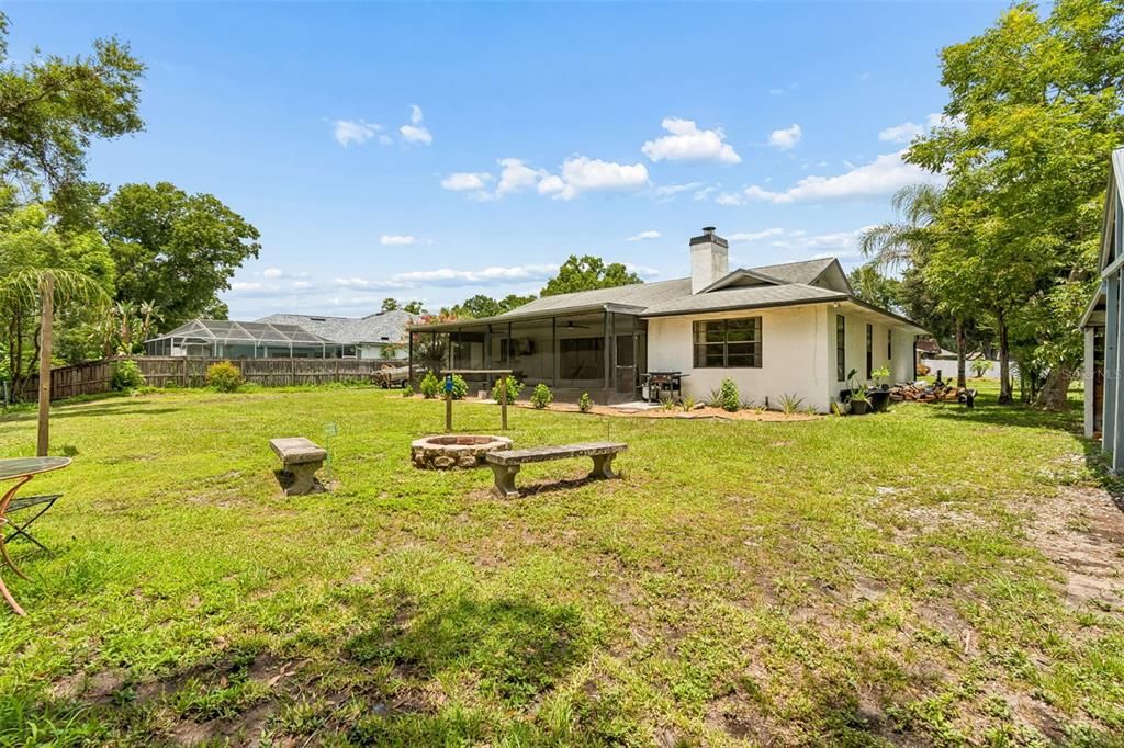 На продажу: $499,000 (4 спален, 2 ванн, 1912 Квадратных фут)