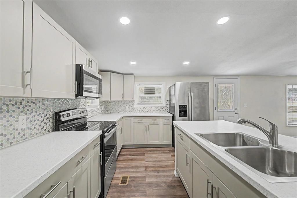 En Venta: $119,000 (3 camas, 2 baños, 960 Pies cuadrados)