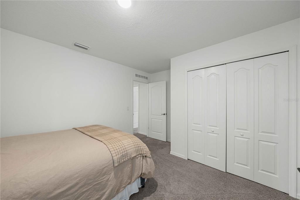 For Sale: $490,000 (5 beds, 4 baths, 2802 Square Feet)