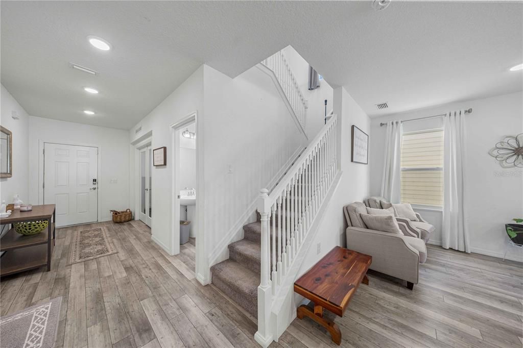 For Sale: $490,000 (5 beds, 4 baths, 2802 Square Feet)