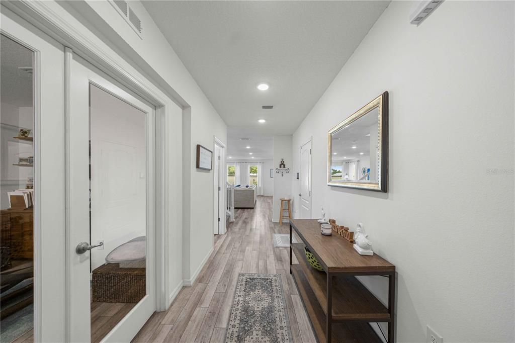 For Sale: $490,000 (5 beds, 4 baths, 2802 Square Feet)