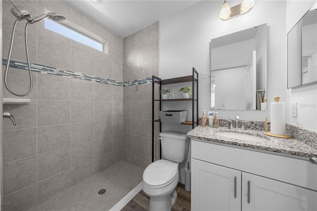 For Sale: $490,000 (5 beds, 4 baths, 2802 Square Feet)