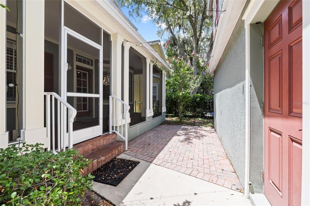 En Venta: $495,000 (4 camas, 3 baños, 2550 Pies cuadrados)