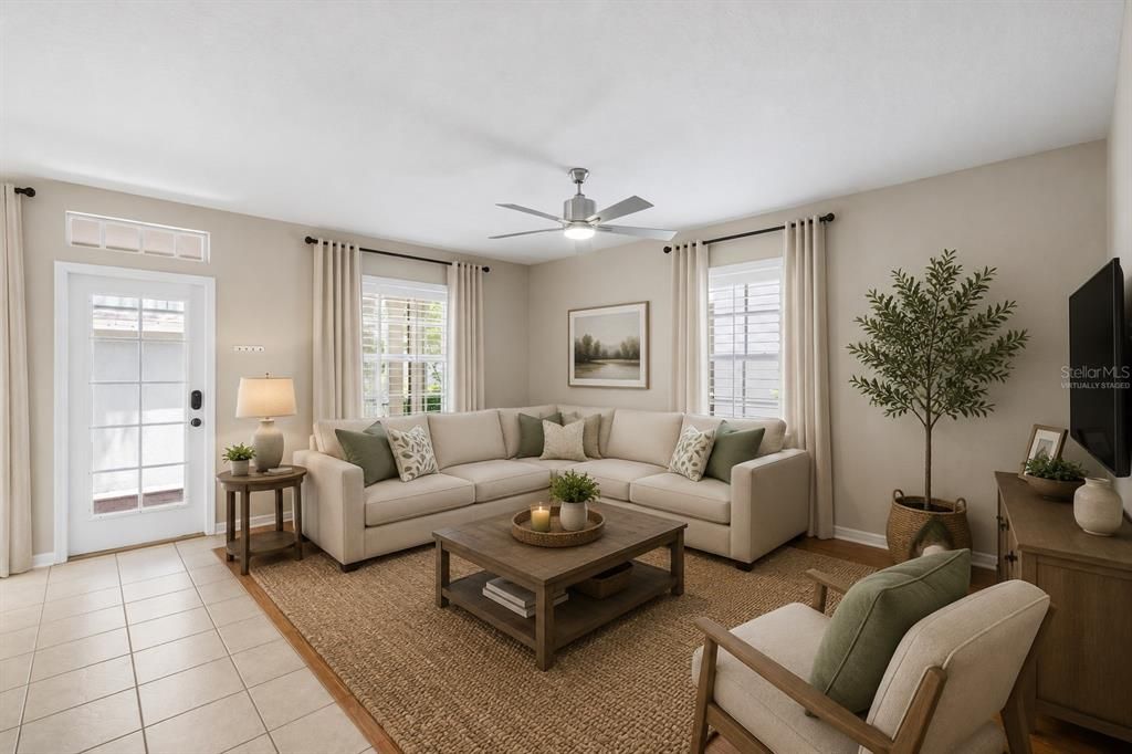 En Venta: $495,000 (4 camas, 3 baños, 2550 Pies cuadrados)