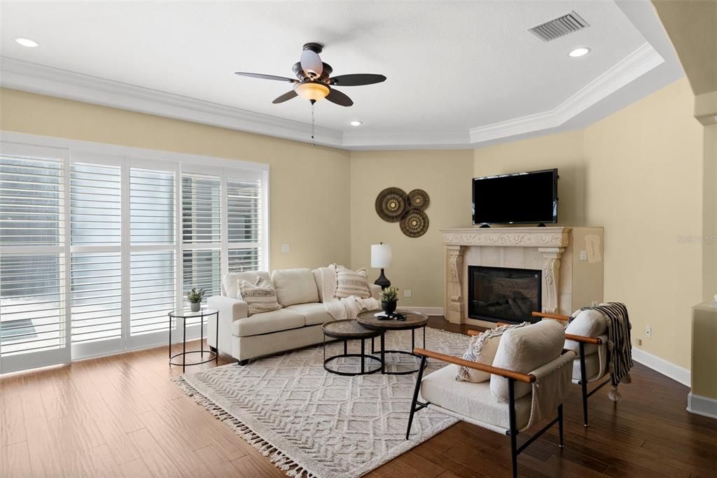For Sale: $1,350,000 (6 beds, 4 baths, 3855 Square Feet)