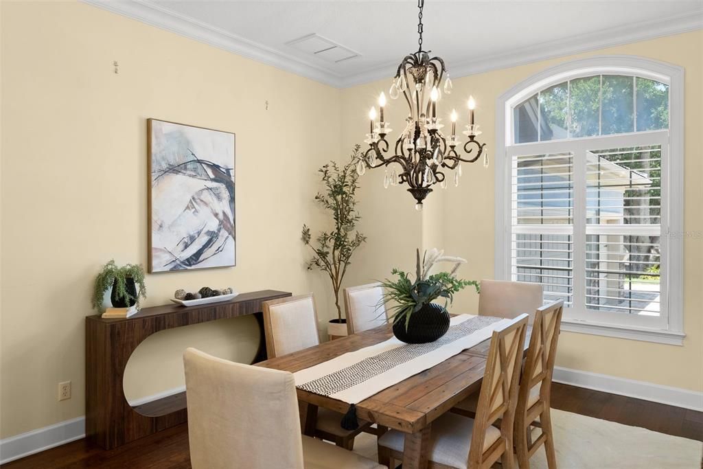 For Sale: $1,350,000 (6 beds, 4 baths, 3855 Square Feet)