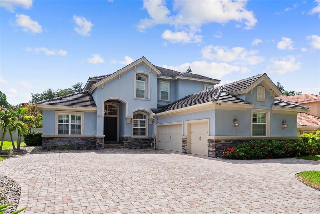 For Sale: $1,350,000 (6 beds, 4 baths, 3855 Square Feet)
