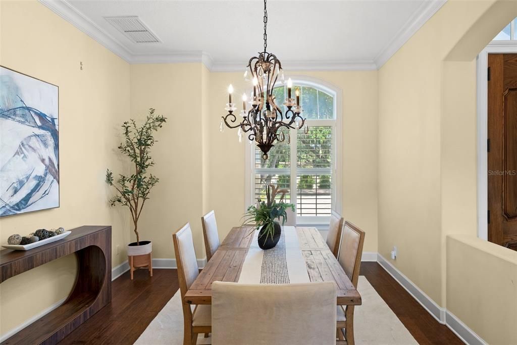 For Sale: $1,350,000 (6 beds, 4 baths, 3855 Square Feet)