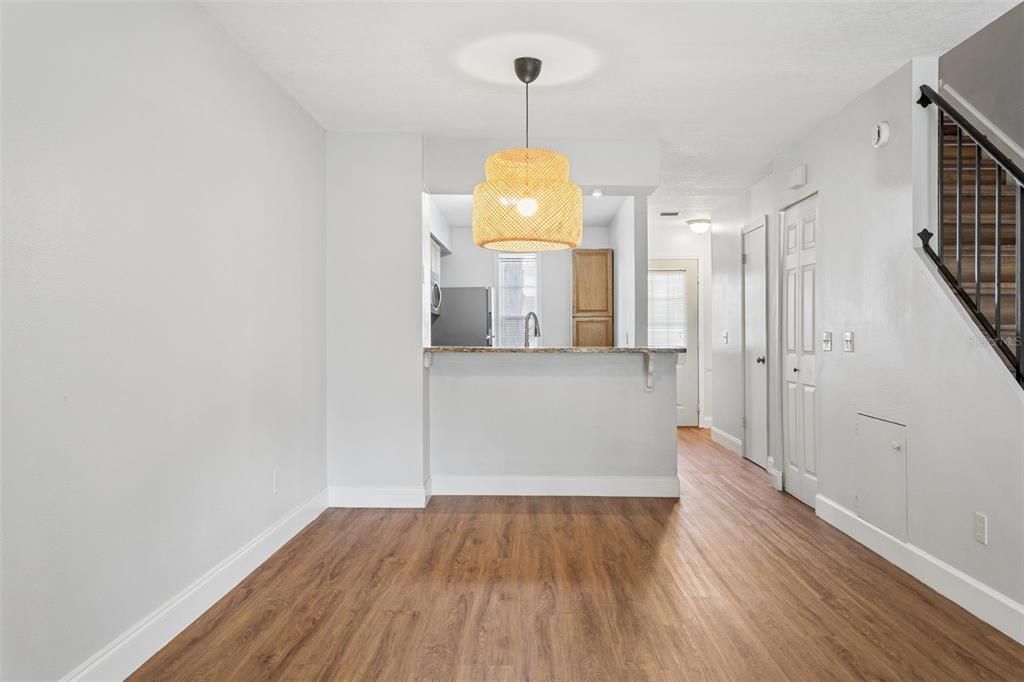 For Rent: $1,750 (2 beds, 2 baths, 1110 Square Feet)