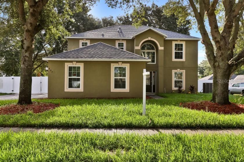 En Venta: $439,000 (4 camas, 2 baños, 2224 Pies cuadrados)