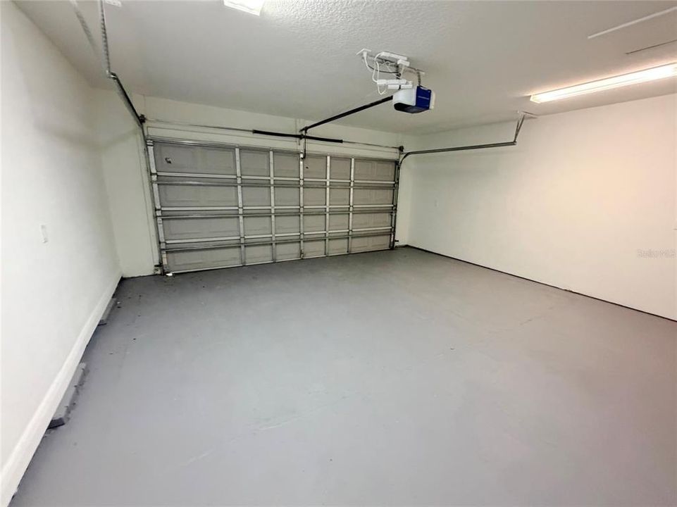 En Venta: $325,000 (3 camas, 2 baños, 1813 Pies cuadrados)
