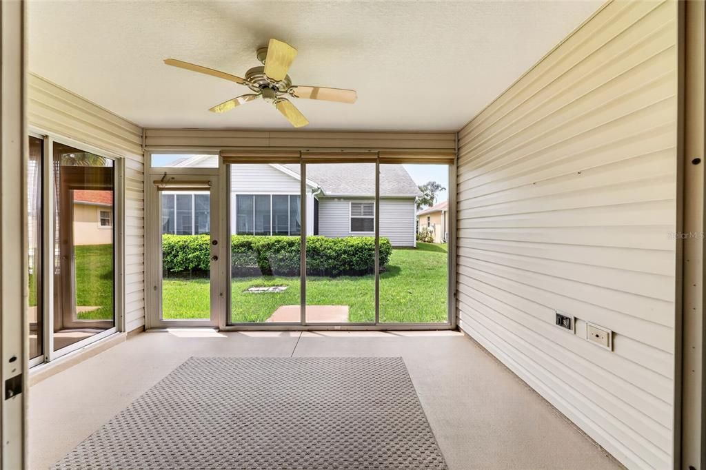For Sale: $439,000 (3 beds, 2 baths, 1889 Square Feet)