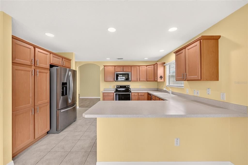 For Sale: $439,000 (3 beds, 2 baths, 1889 Square Feet)