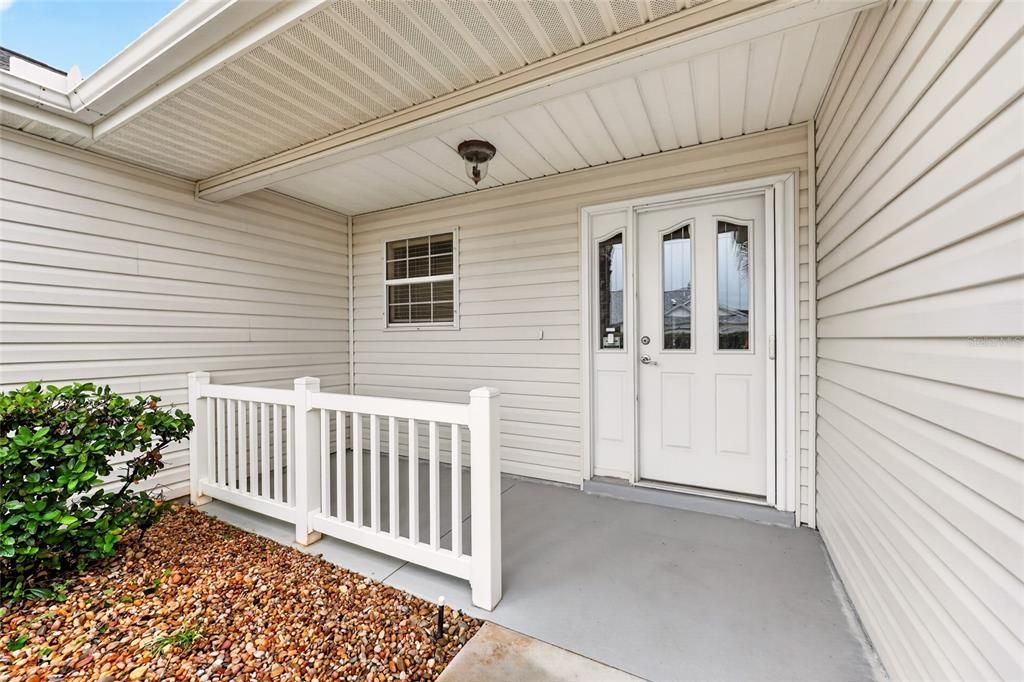 For Sale: $439,000 (3 beds, 2 baths, 1889 Square Feet)