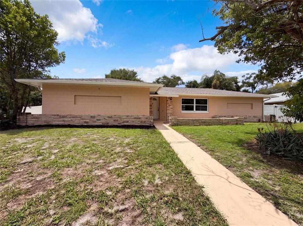 For Sale: $435,000 (3 beds, 2 baths, 1620 Square Feet)
