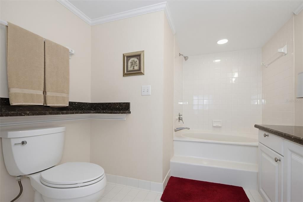 En Venta: $485,000 (2 camas, 2 baños, 1363 Pies cuadrados)