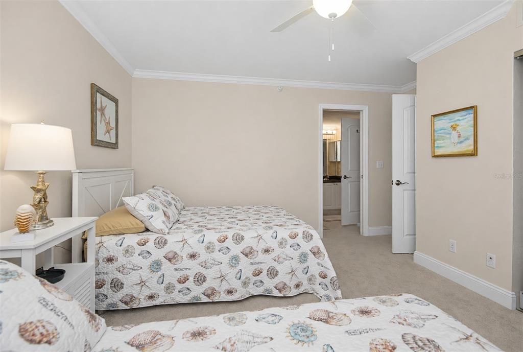 En Venta: $485,000 (2 camas, 2 baños, 1363 Pies cuadrados)