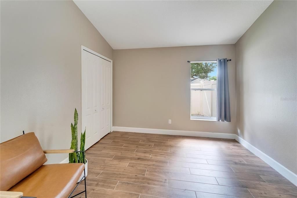 For Rent: $2,500 (5 beds, 2 baths, 2050 Square Feet)