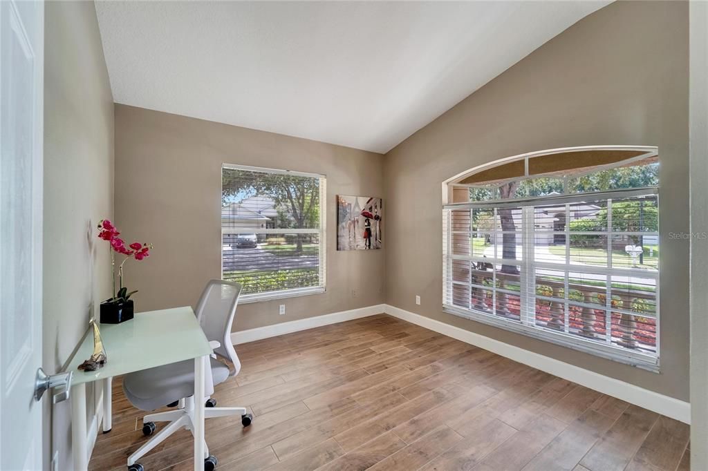 For Rent: $2,500 (5 beds, 2 baths, 2050 Square Feet)