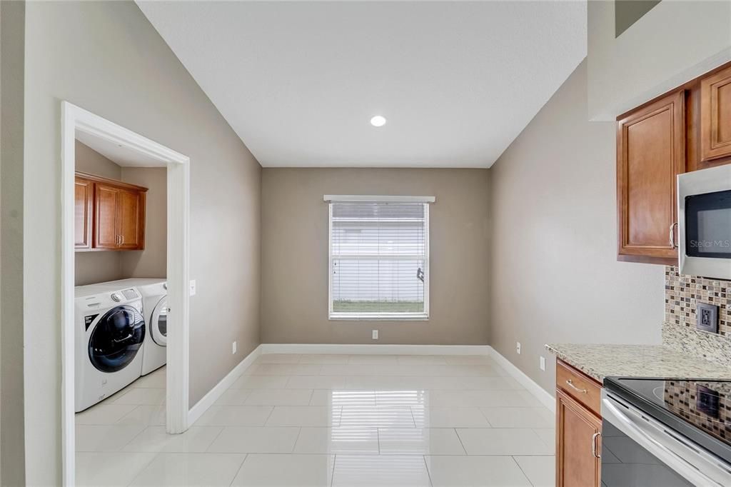For Rent: $2,500 (5 beds, 2 baths, 2050 Square Feet)