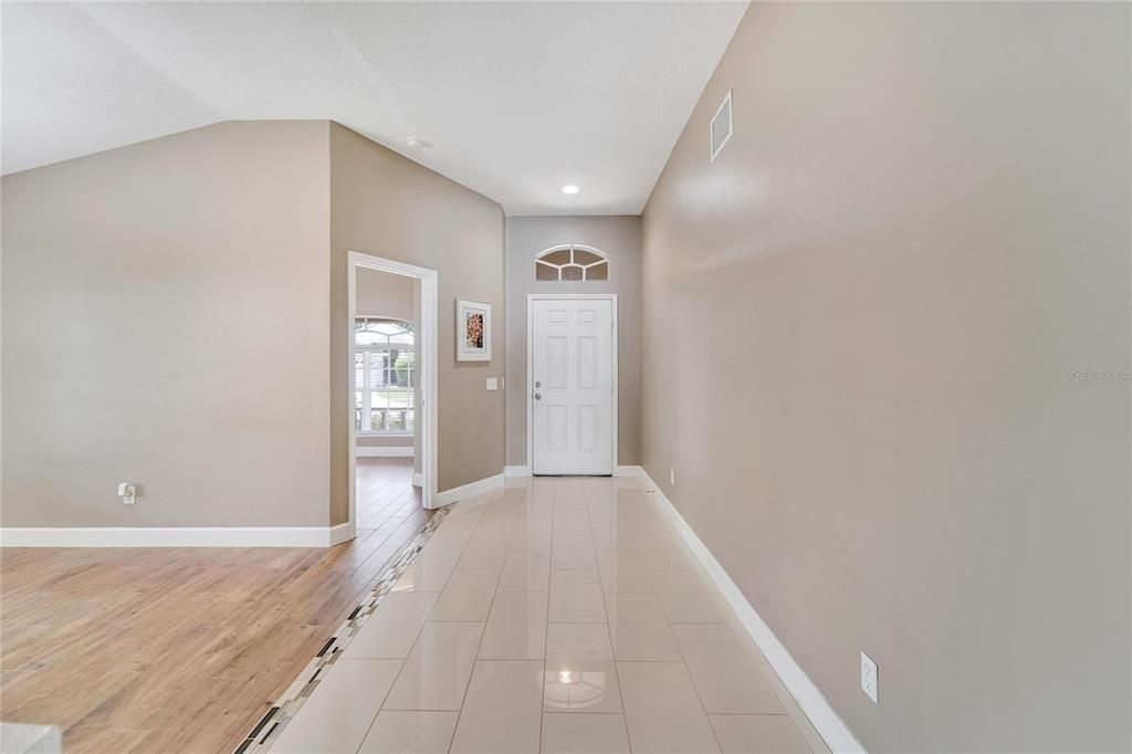 For Rent: $2,500 (5 beds, 2 baths, 2050 Square Feet)