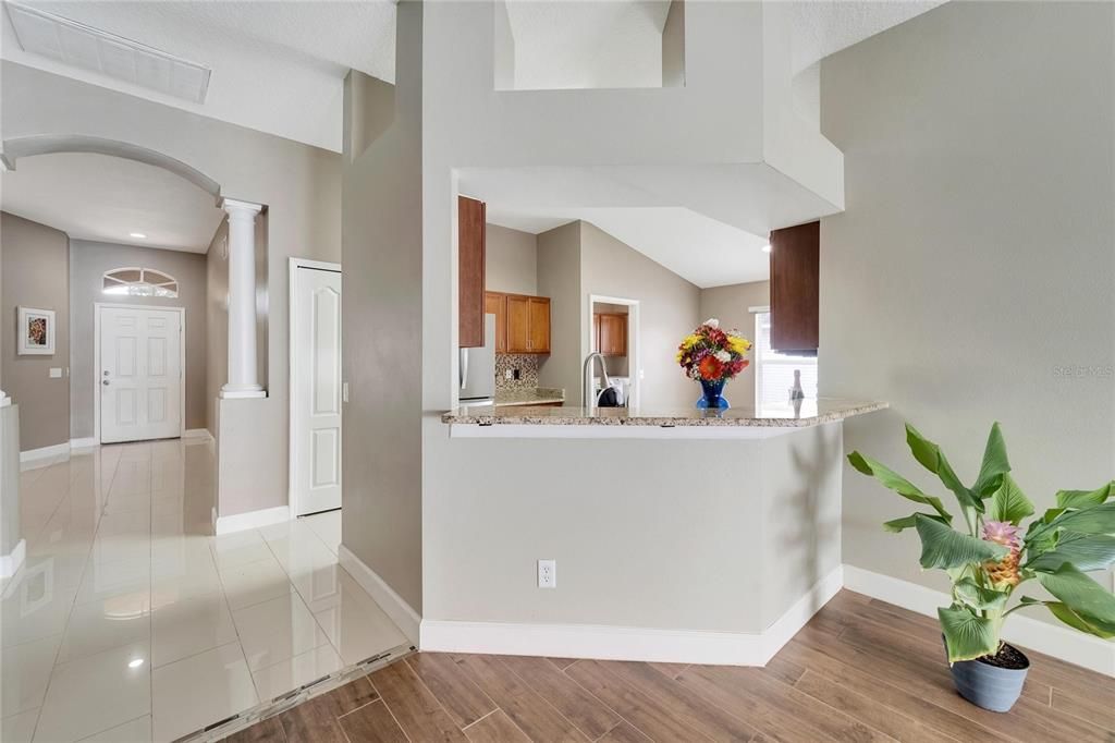 For Rent: $2,500 (5 beds, 2 baths, 2050 Square Feet)
