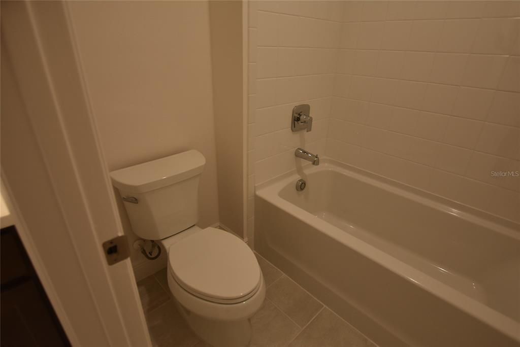 В аренду: $2,795 (4 спален, 2 ванн, 2356 Квадратных фут)