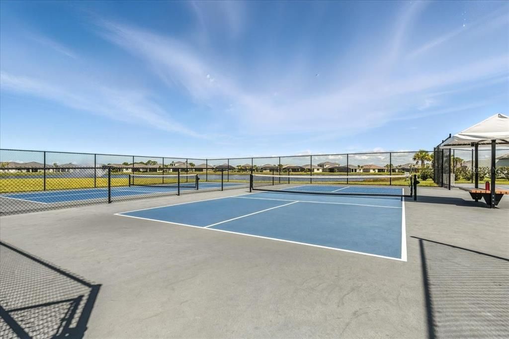 En Venta: $574,900 (3 camas, 2 baños, 1918 Pies cuadrados)