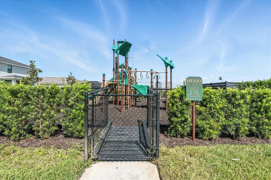 En Venta: $574,900 (3 camas, 2 baños, 1918 Pies cuadrados)