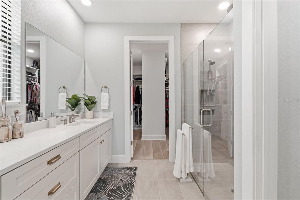 En Venta: $574,900 (3 camas, 2 baños, 1918 Pies cuadrados)