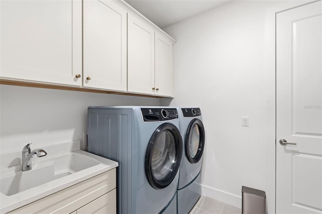 En Venta: $574,900 (3 camas, 2 baños, 1918 Pies cuadrados)