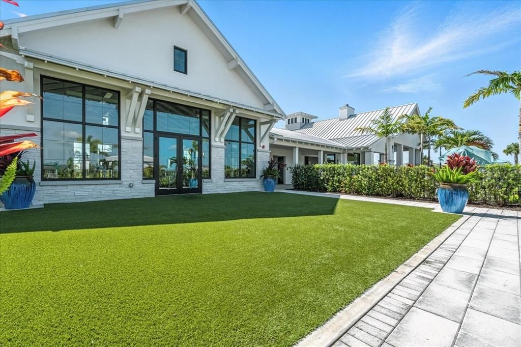 En Venta: $574,900 (3 camas, 2 baños, 1918 Pies cuadrados)