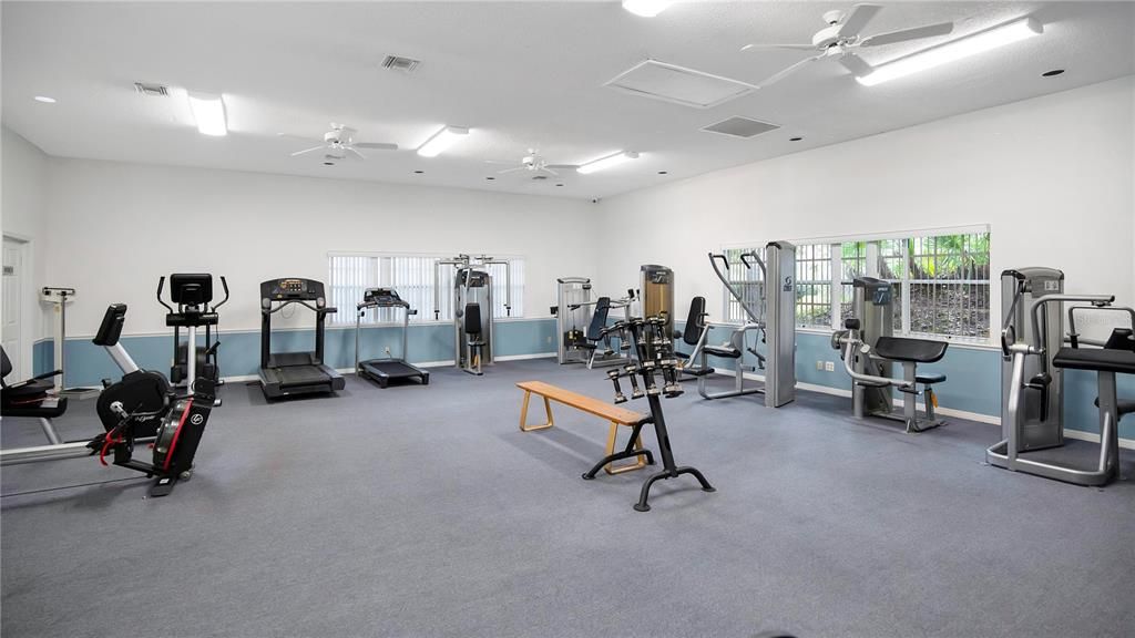Activo con contrato: $350,000 (2 camas, 2 baños, 1028 Pies cuadrados)