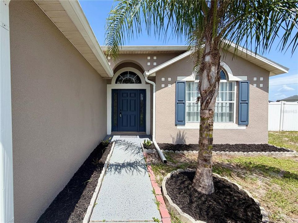 For Sale: $259,900 (3 beds, 2 baths, 1592 Square Feet)