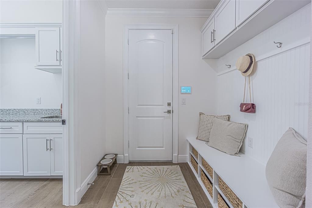 En Venta: $1,470,000 (5 camas, 5 baños, 4388 Pies cuadrados)