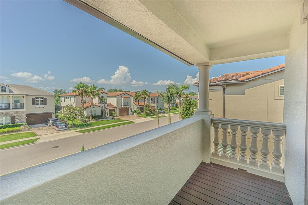 En Venta: $1,470,000 (5 camas, 5 baños, 4388 Pies cuadrados)