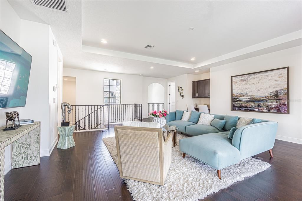 En Venta: $1,470,000 (5 camas, 5 baños, 4388 Pies cuadrados)