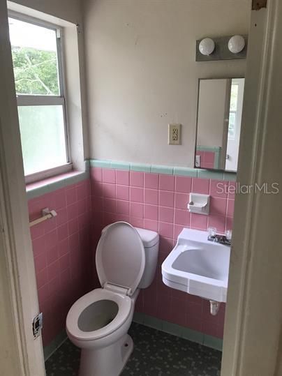 En Renta: $750 (2 camas, 1 baños, 750 Pies cuadrados)