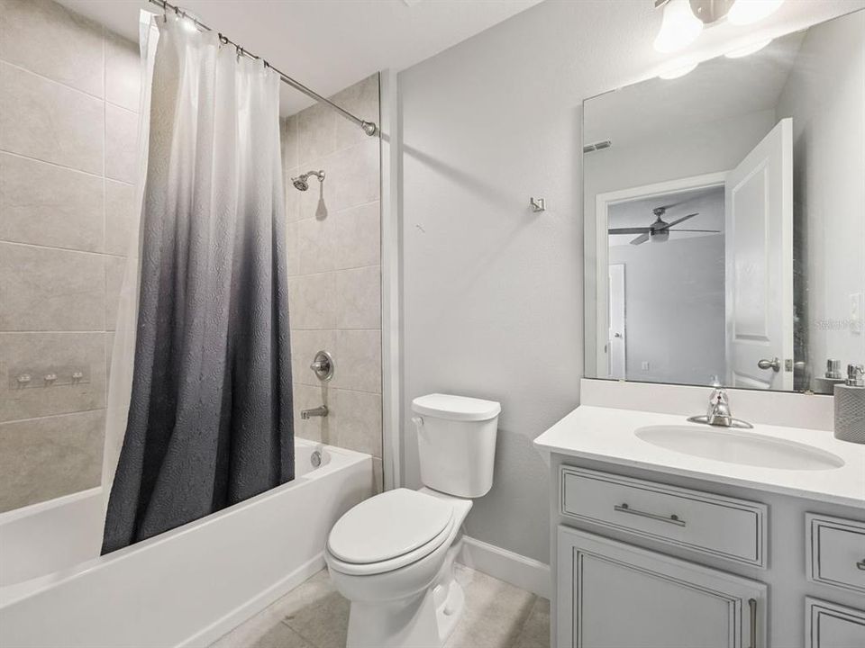 For Sale: $519,000 (5 beds, 4 baths, 2978 Square Feet)
