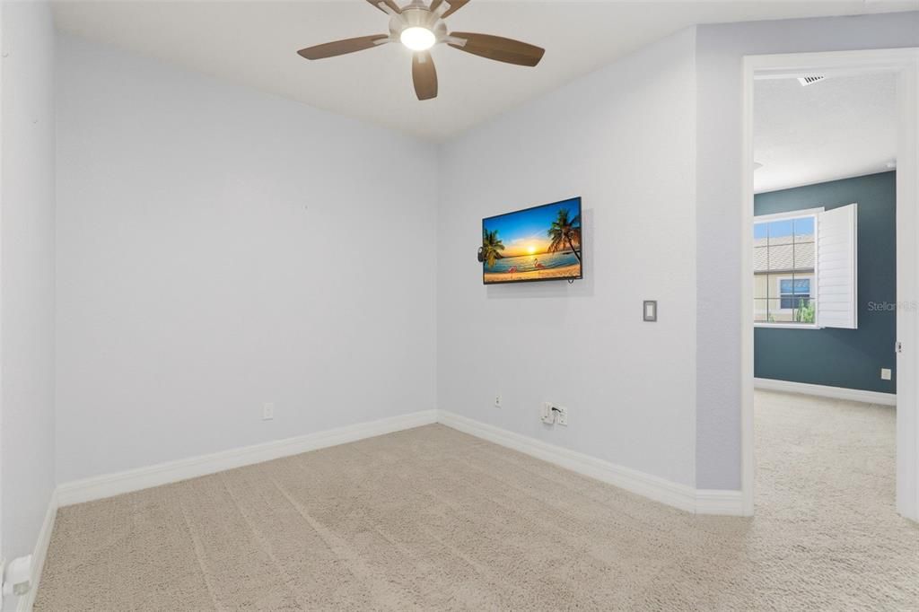 For Sale: $419,000 (3 beds, 2 baths, 1725 Square Feet)