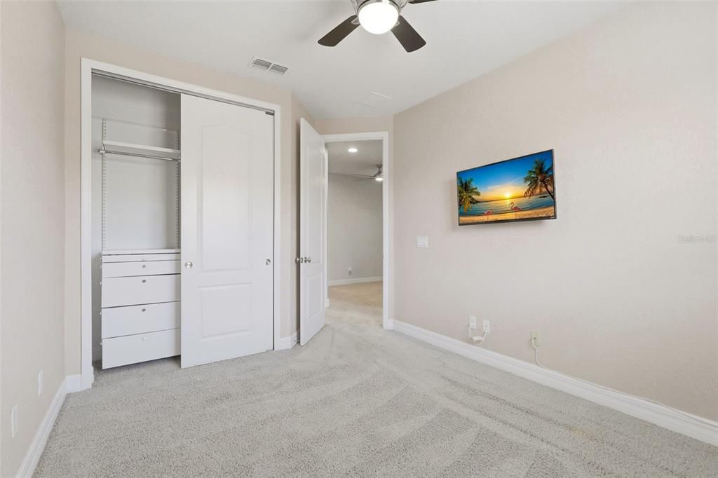For Sale: $419,000 (3 beds, 2 baths, 1725 Square Feet)