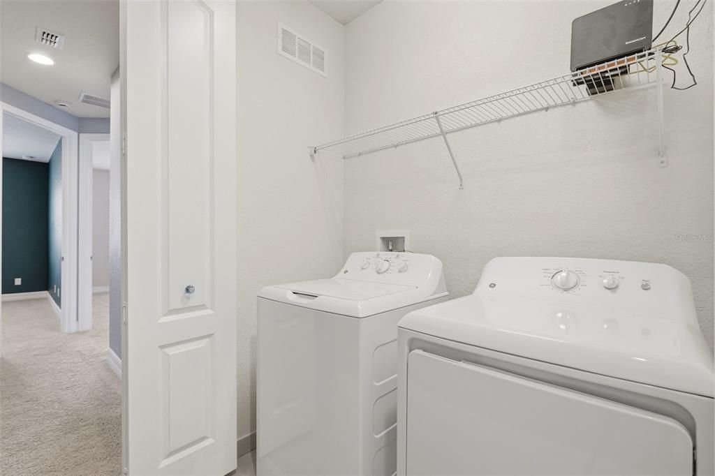 For Sale: $419,000 (3 beds, 2 baths, 1725 Square Feet)