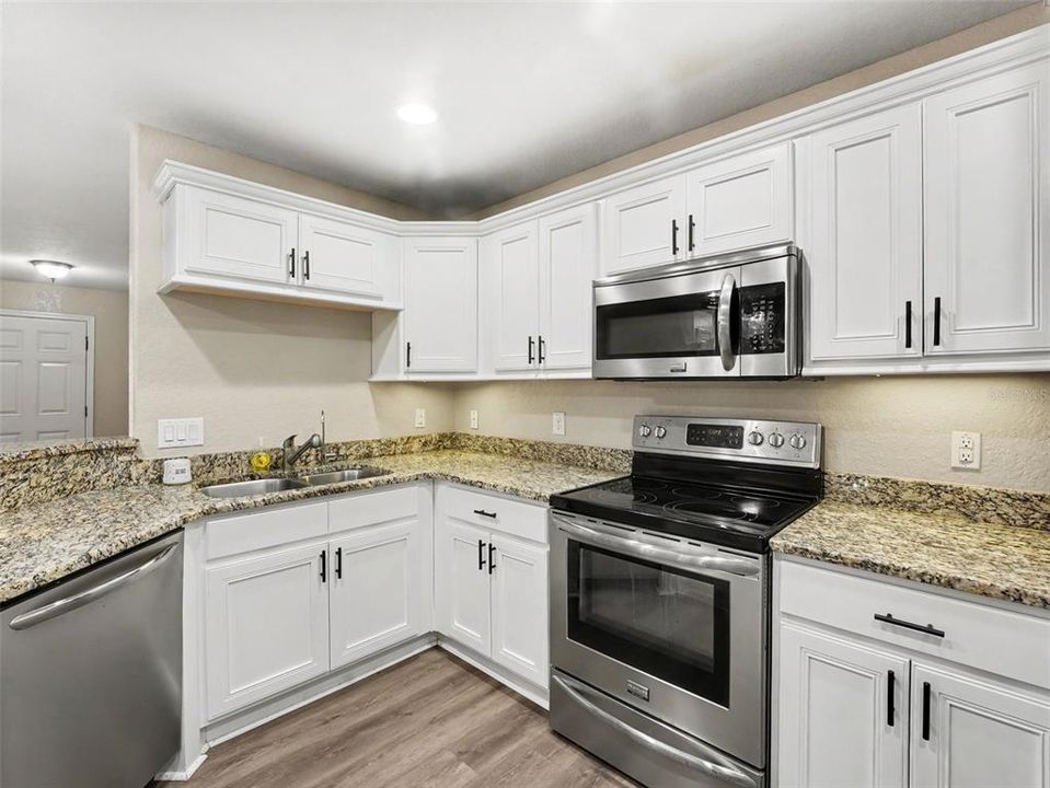 En Venta: $340,000 (3 camas, 2 baños, 1490 Pies cuadrados)