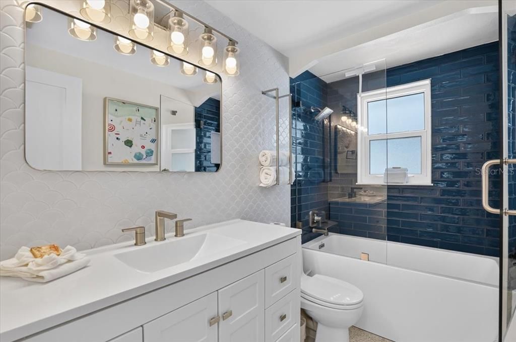 For Sale: $1,995,000 (4 beds, 0 baths, 2284 Square Feet)