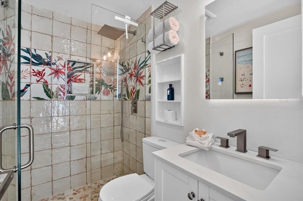 For Sale: $1,995,000 (4 beds, 0 baths, 2284 Square Feet)