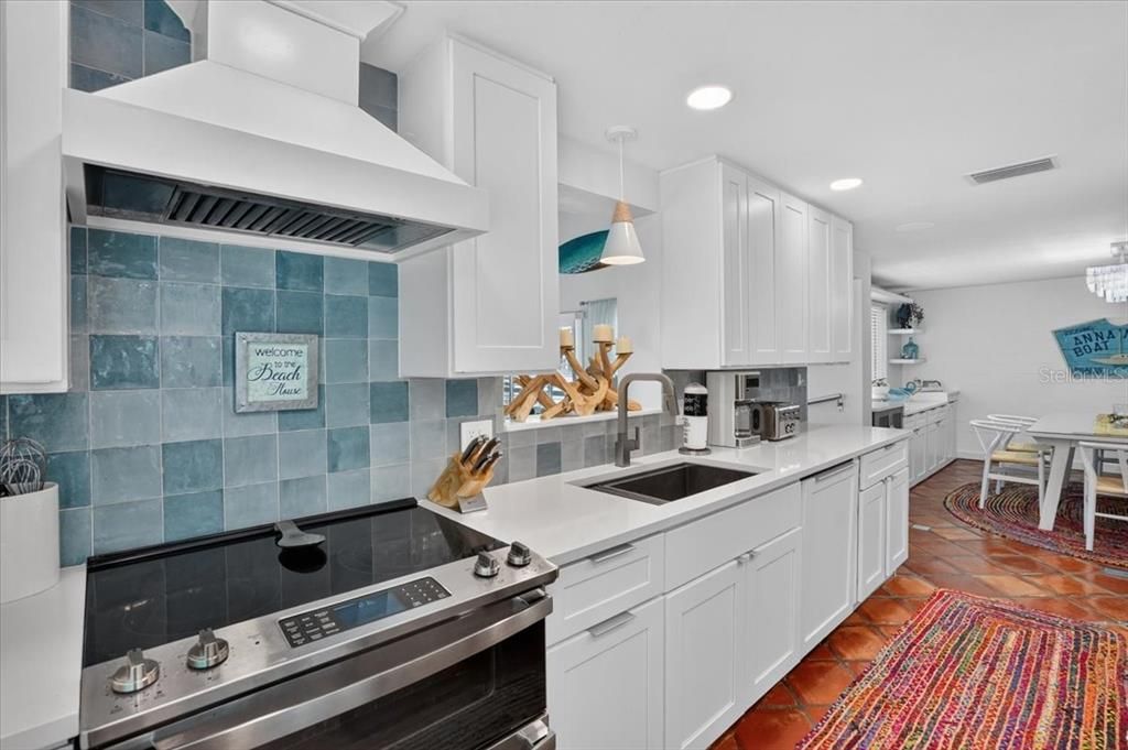 For Sale: $1,995,000 (4 beds, 0 baths, 2284 Square Feet)