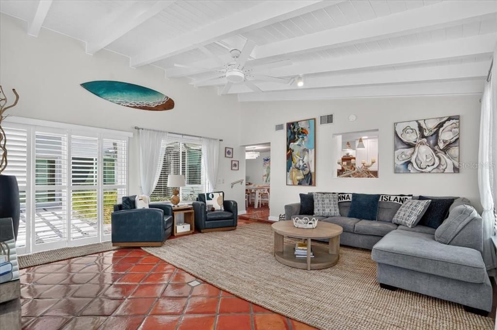 For Sale: $1,995,000 (4 beds, 0 baths, 2284 Square Feet)