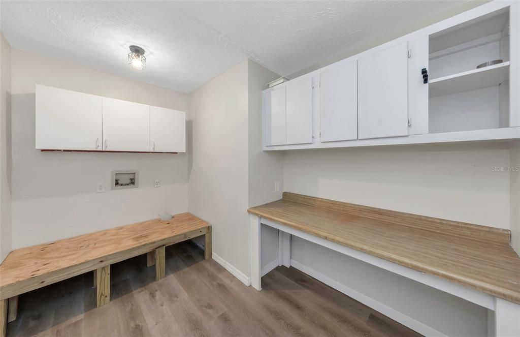 В аренду: $2,300 (3 спален, 2 ванн, 1401 Квадратных фут)