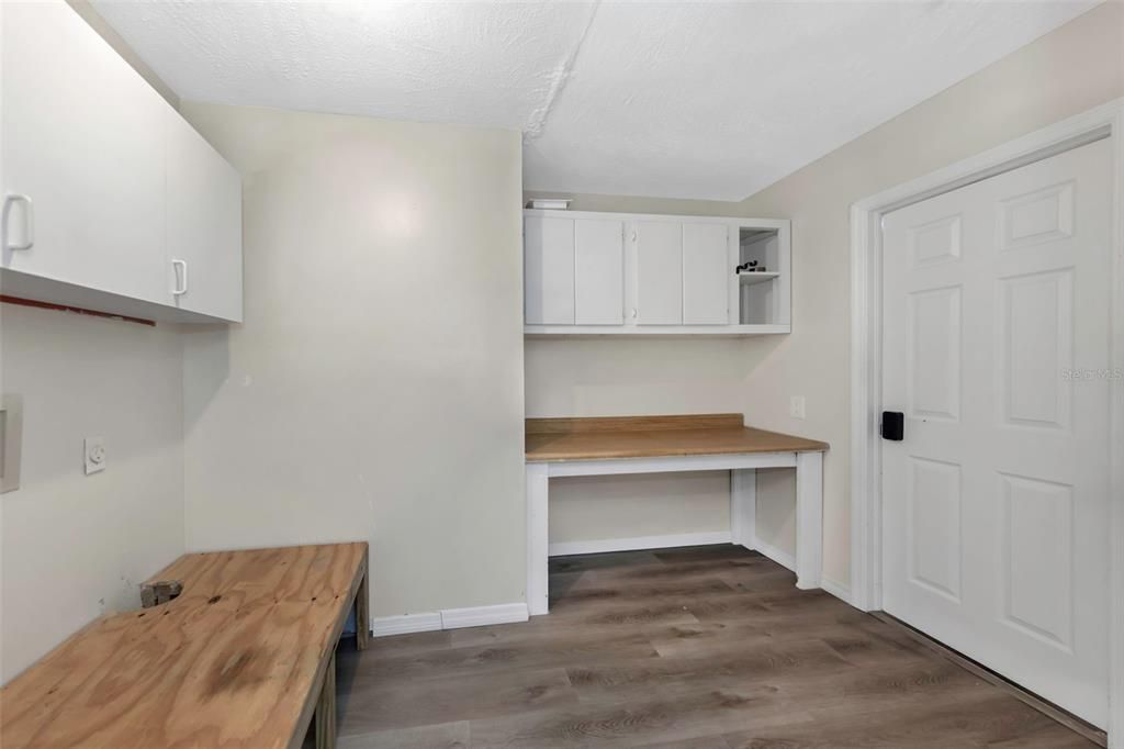 В аренду: $2,300 (3 спален, 2 ванн, 1401 Квадратных фут)